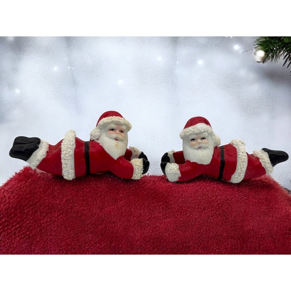 Vintage Ceramic Flying Candle Hugging Santa Claus Christmas Candle Holders